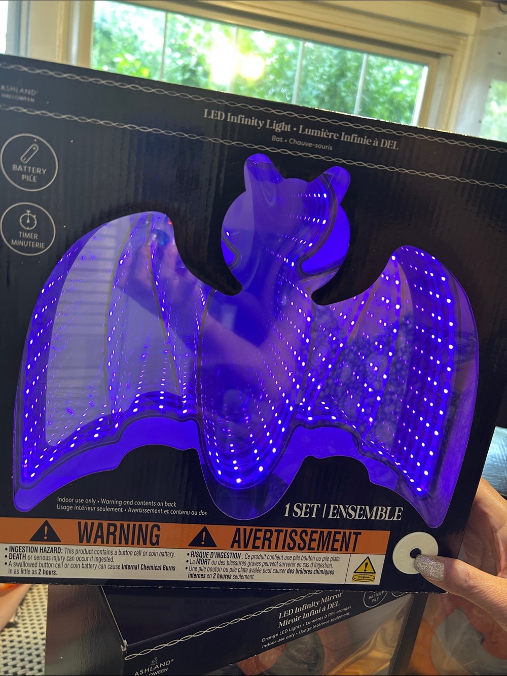 Ashland LED Infinity Bat Light - Purple Blue Glow